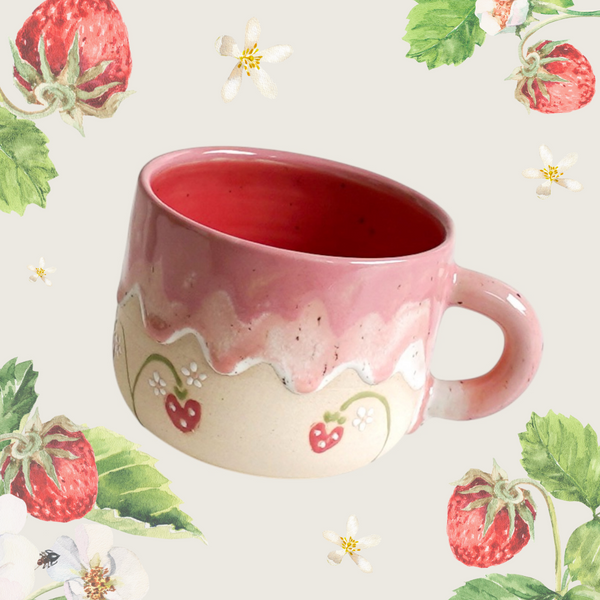 Strawberries - cozy cup