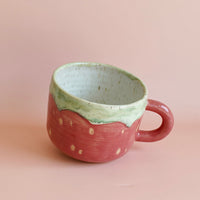 Strawberry - cozy cup
