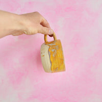 Dandelion honey - cozy cup